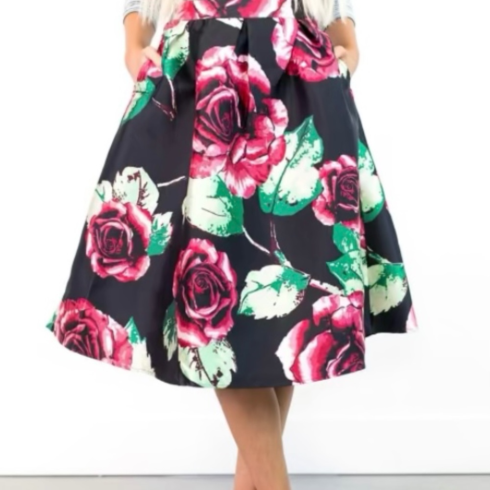 Garden Party Skirt (Small 0-6)